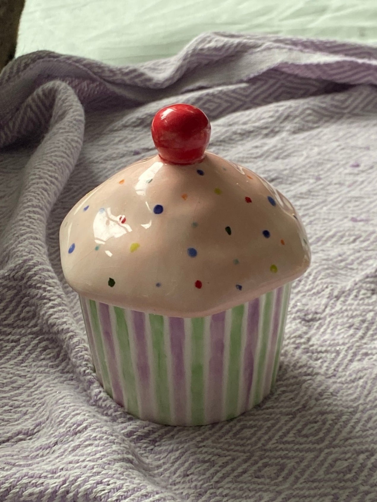 Cupcake candle