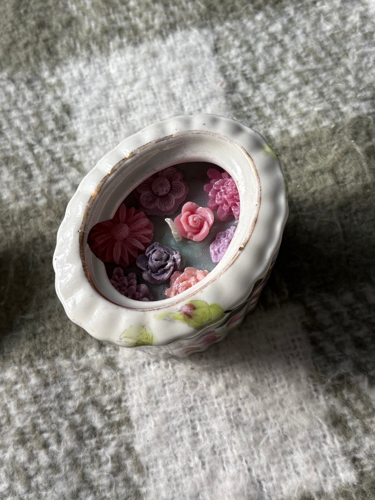 Upcycled ceramic candle