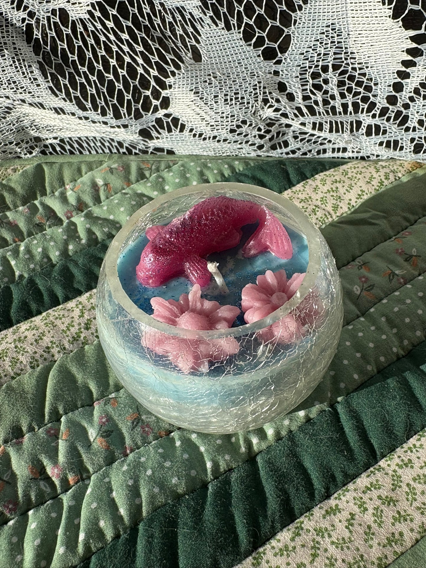 Fish bowl candle