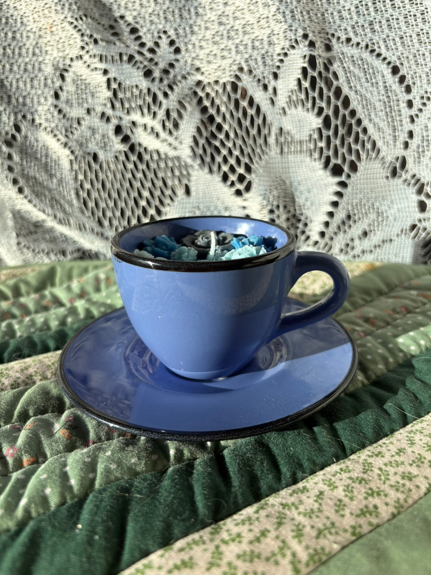 Upcycled teacup candle