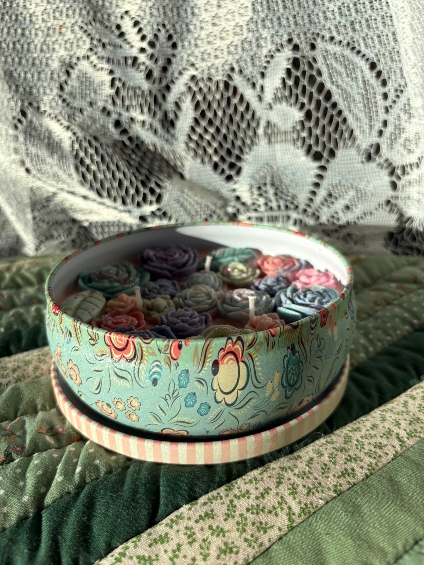 Upcycled tin candle
