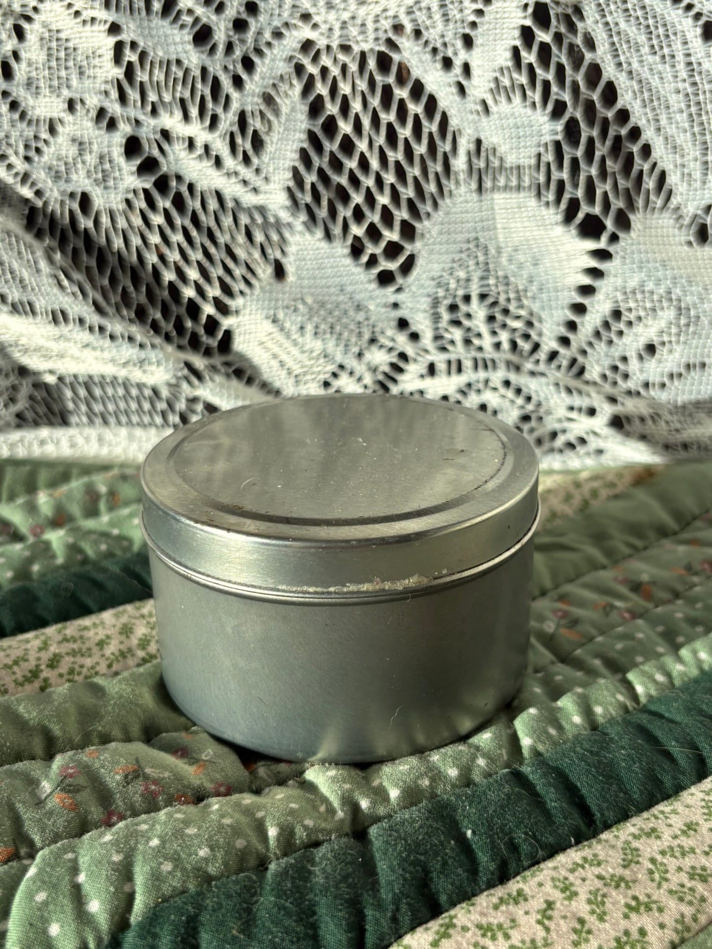 Upcycled tin candle