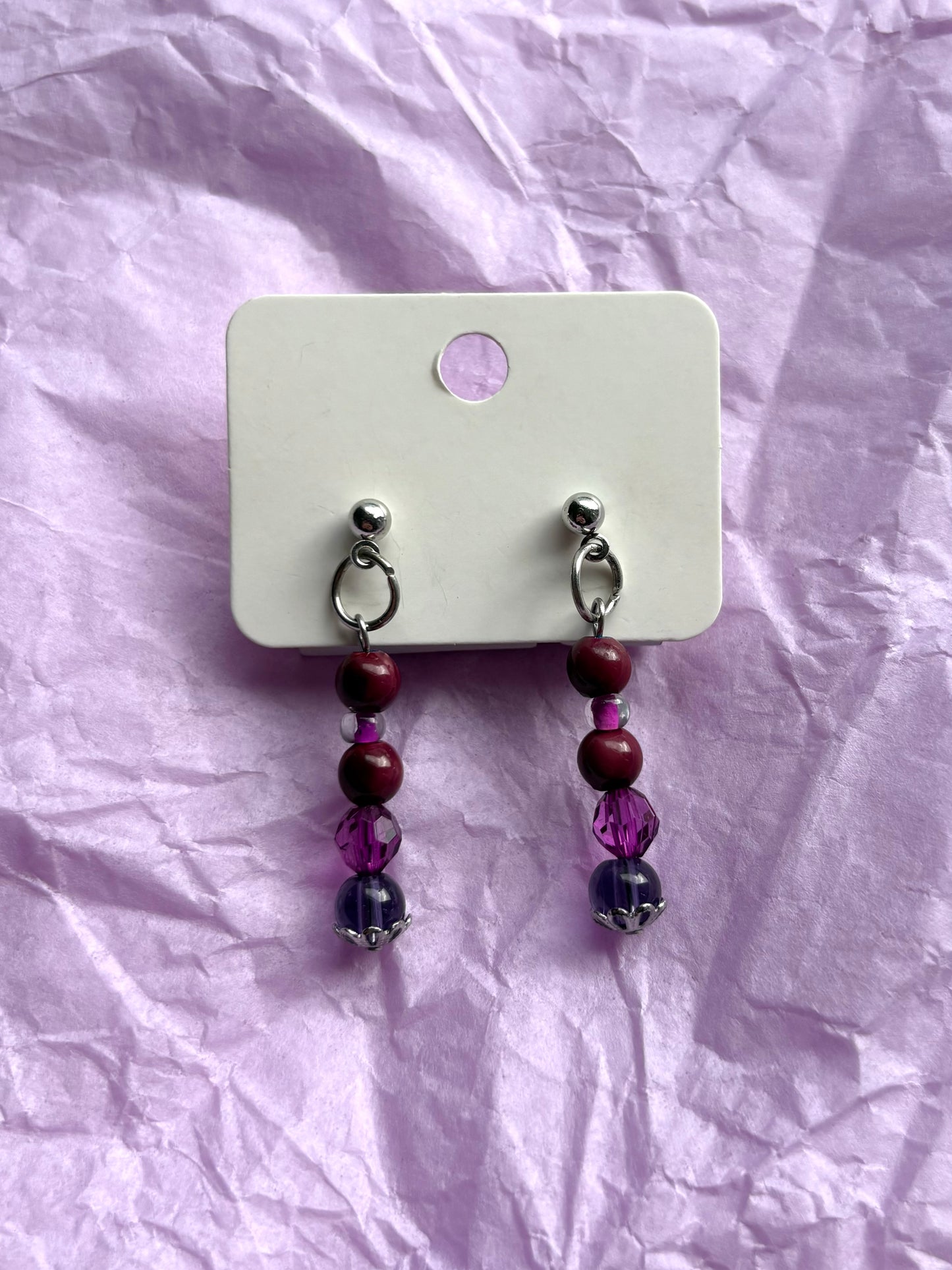 Beaded stud earrings | Purple