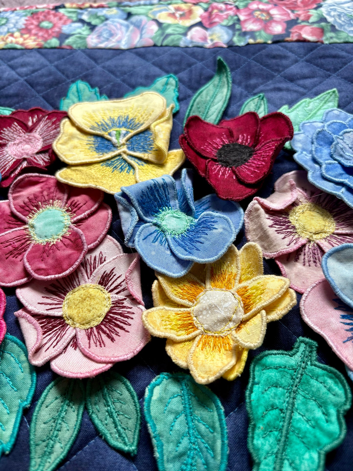 “3D Flower Bouquet” Handmade Quilt Wall Hanging