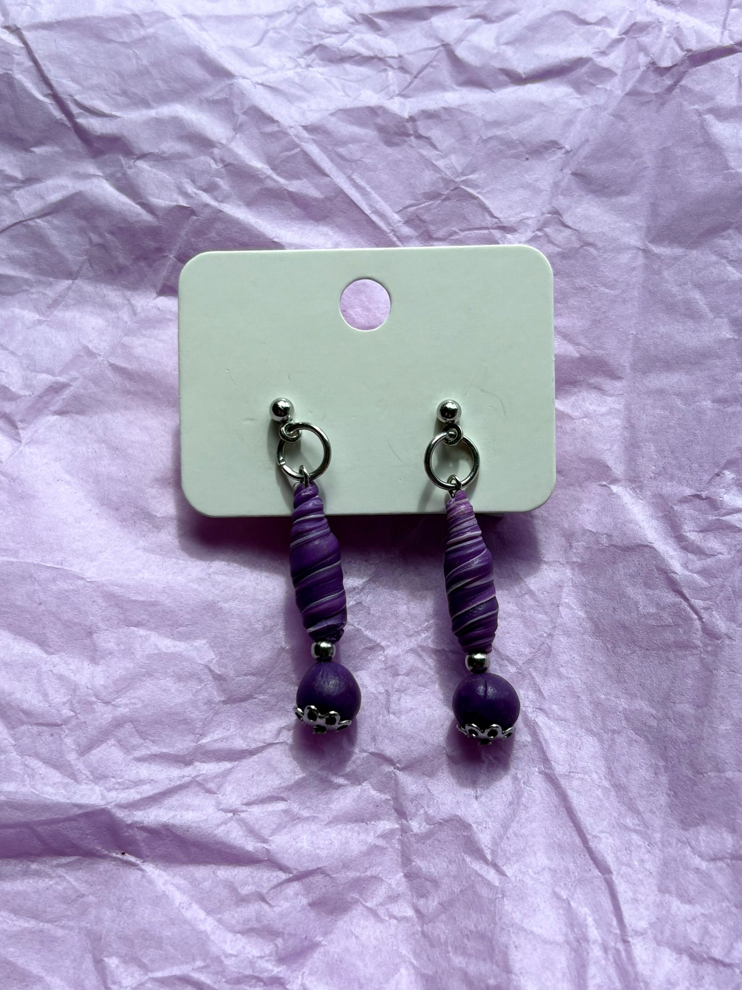 Beaded stud earrings | Purple