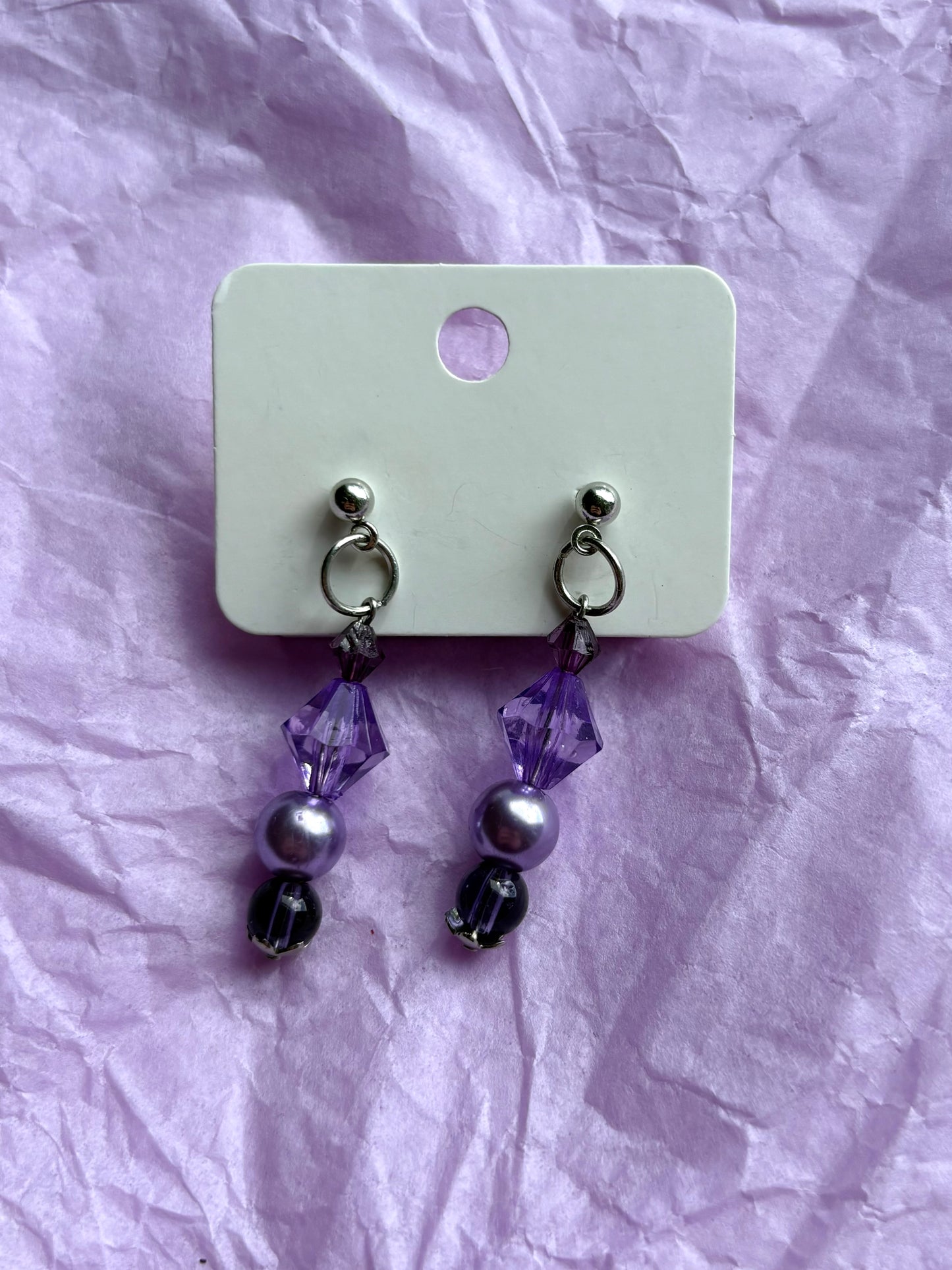 Beaded stud earrings | Purple