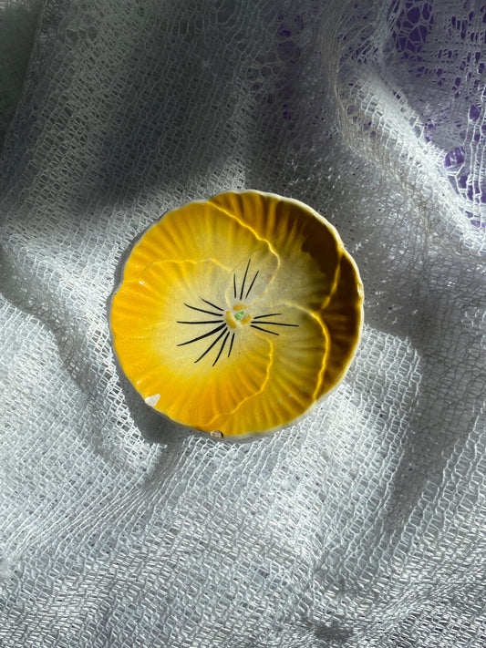 Magnet - Yellow pansy