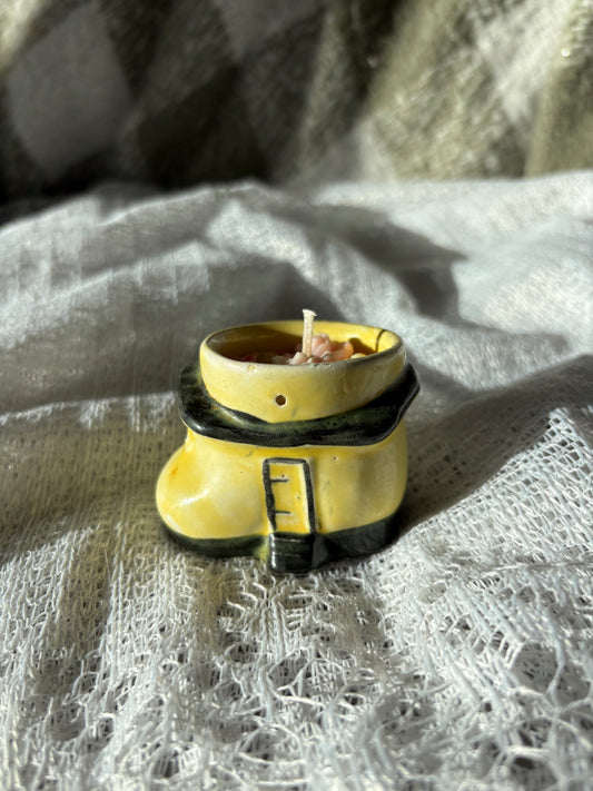 Upcycled shoe candle