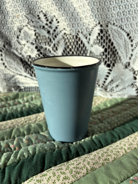Upcycled candle