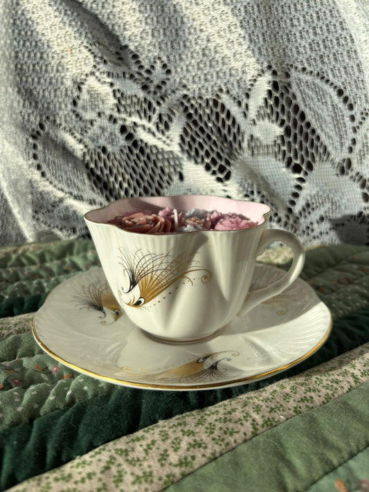 Upcycled teacup candle