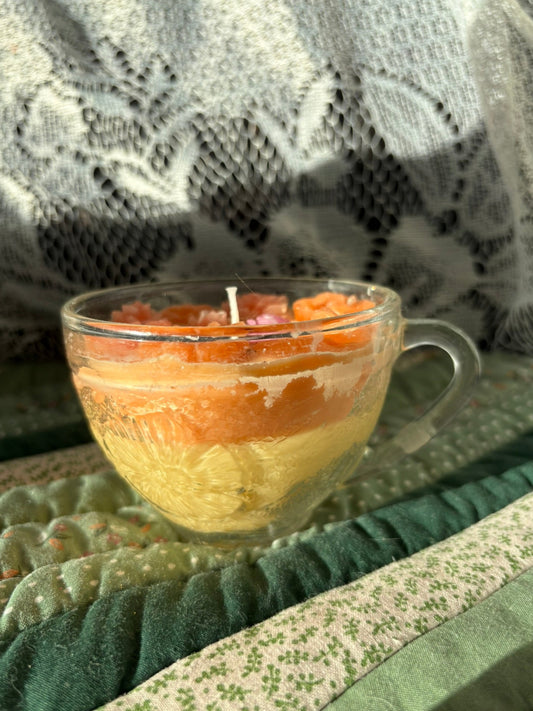 Upcycled teacup candle