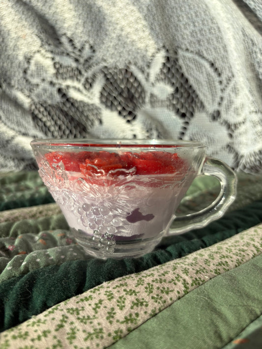 Upcycled teacup candle
