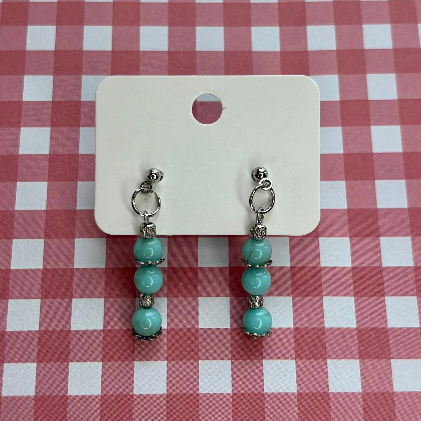 Beaded stud earrings | Blue